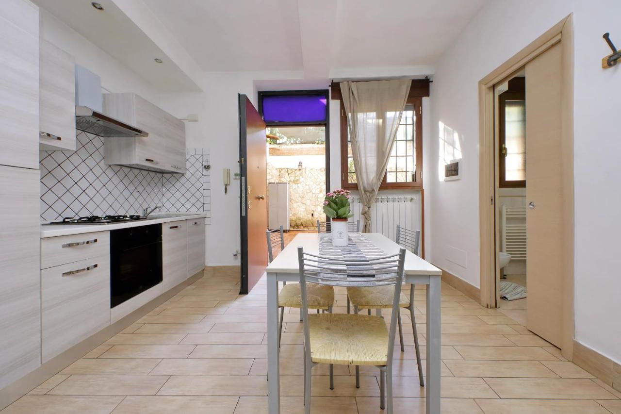 Vatican Flat Cozy Court Rome Bagian luar foto